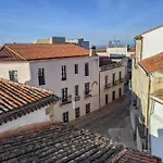 Torre Del Postigo By Kubik Apartament