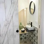 Torre Del Postigo By Kubik Apartament