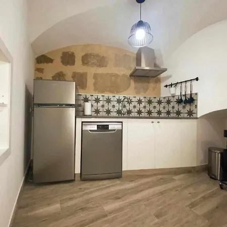 Torre Del Postigo By Kubik Caceres