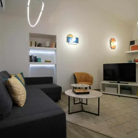 Torre Del Postigo By Kubik