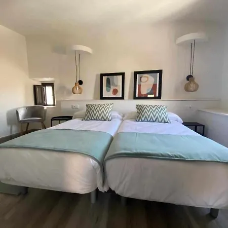 Torre Del Postigo By Kubik Apartment