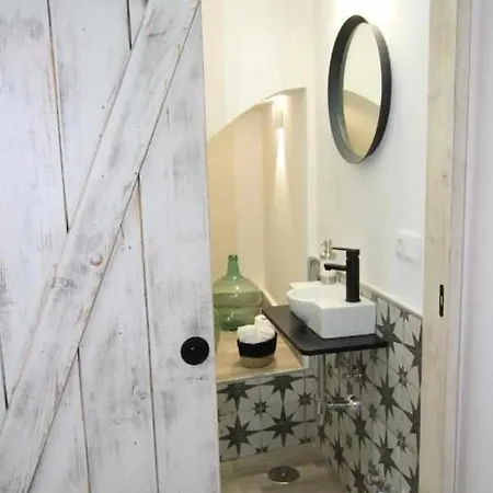 Torre Del Postigo By Kubik Apartment