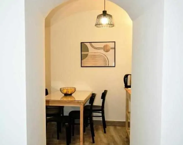 Torre Del Postigo By Kubik *